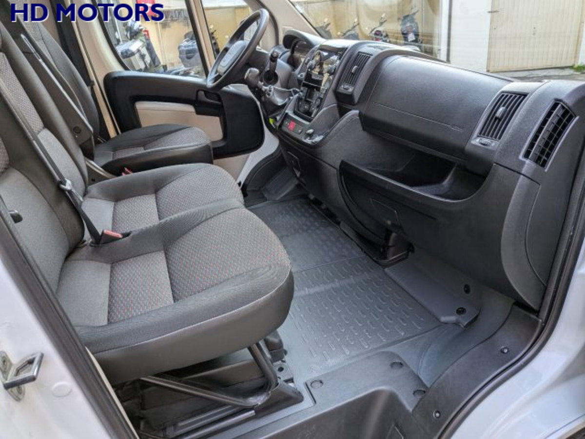 Peugeot Boxer Furgone 330 2.0 BlueHDi PC-TN Furgone (8)