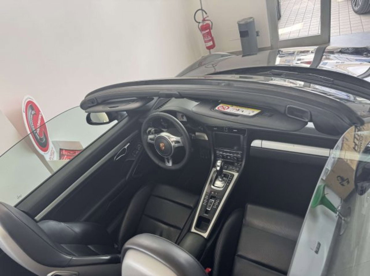 Porsche 911 Cabrio 3.8 Targa 4S (7)