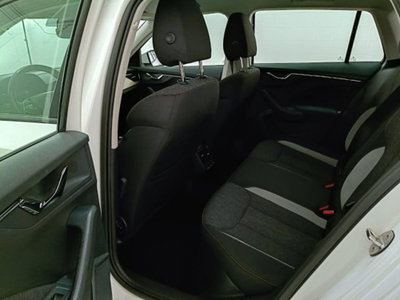 Skoda Kamiq 1.0 TSI 110 CV DSG Style (13)