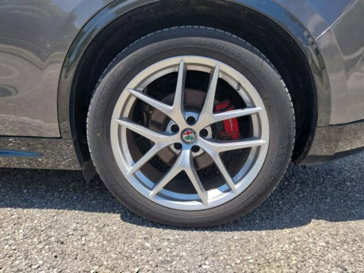 Alfa Romeo Stelvio 2.0 t Veloce Q4 280cv auto (14)