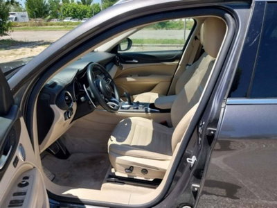 Alfa Romeo Stelvio 2.0 t Veloce Q4 280cv auto (8)