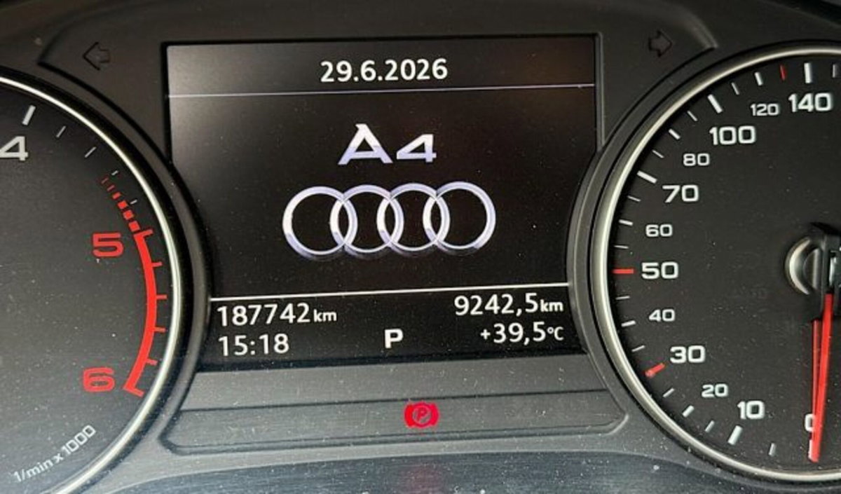 Audi A4 Avant 2.0 TDI 122 CV Business Sport (5)