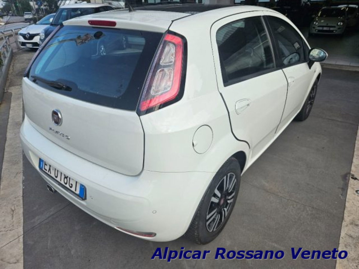 Fiat Punto 1.4 8V 5 porte Easypower Lounge (6)