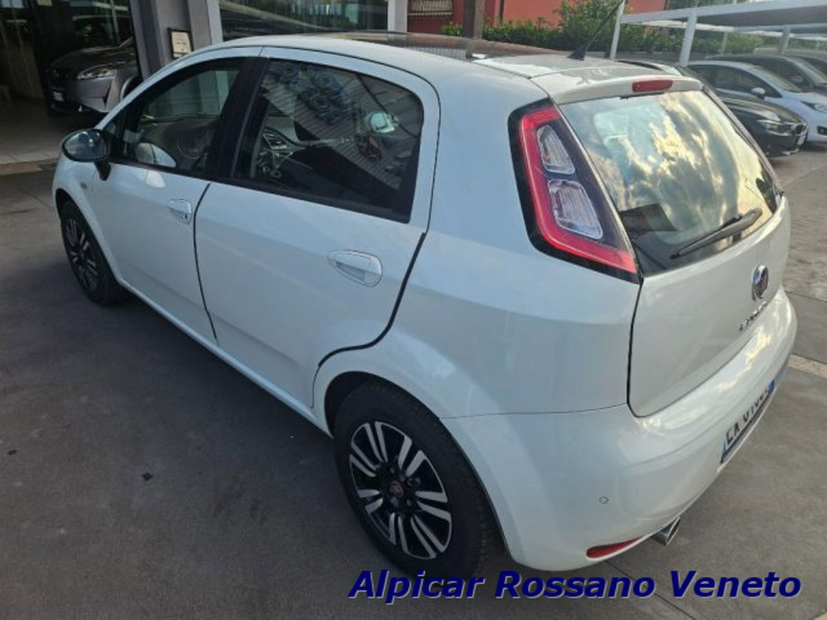 Fiat Punto 1.4 8V 5 porte Easypower Lounge (8)