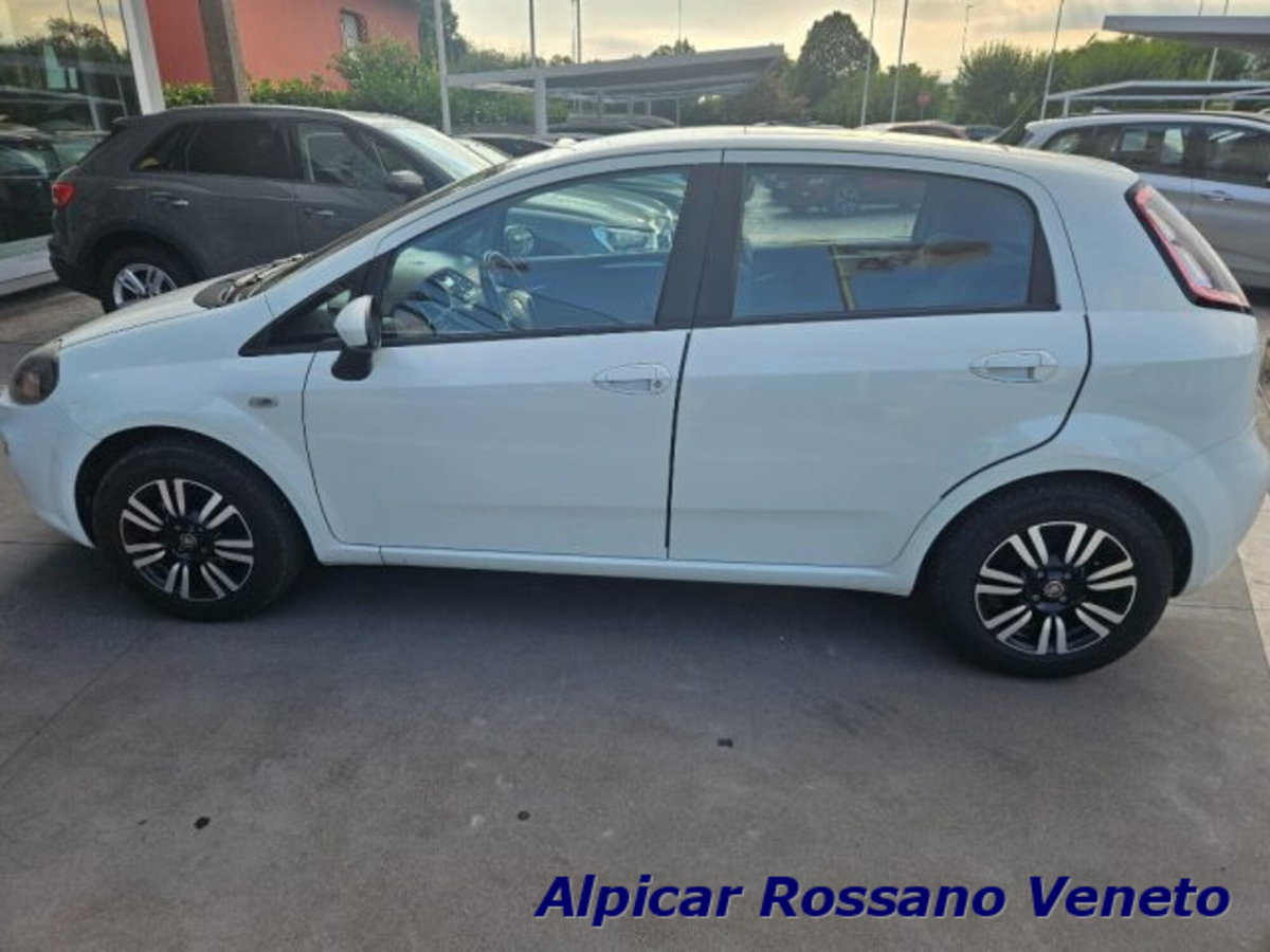 Fiat Punto 1.4 8V 5 porte Easypower Lounge (9)