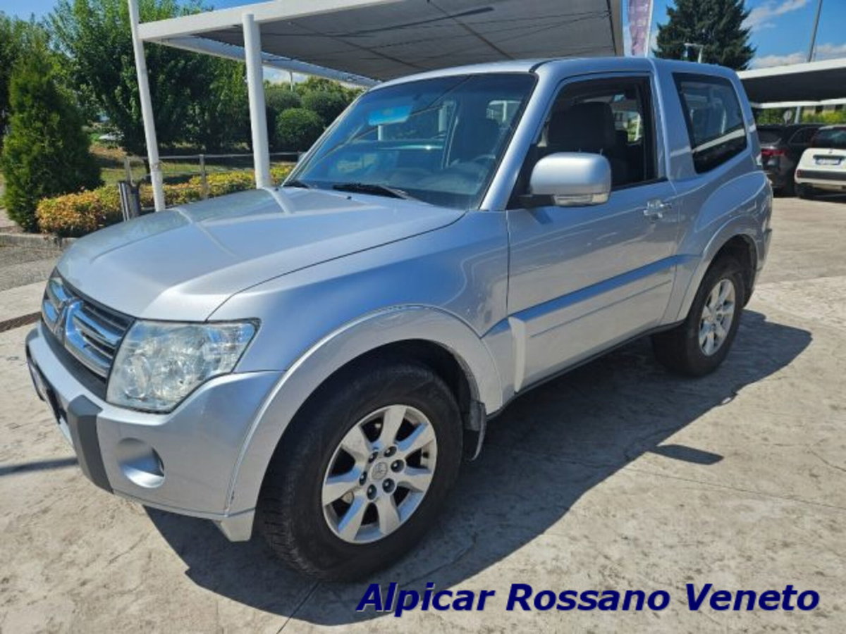 Mitsubishi Pajero 3.2 DI-D 16V 3p. Intense DPF