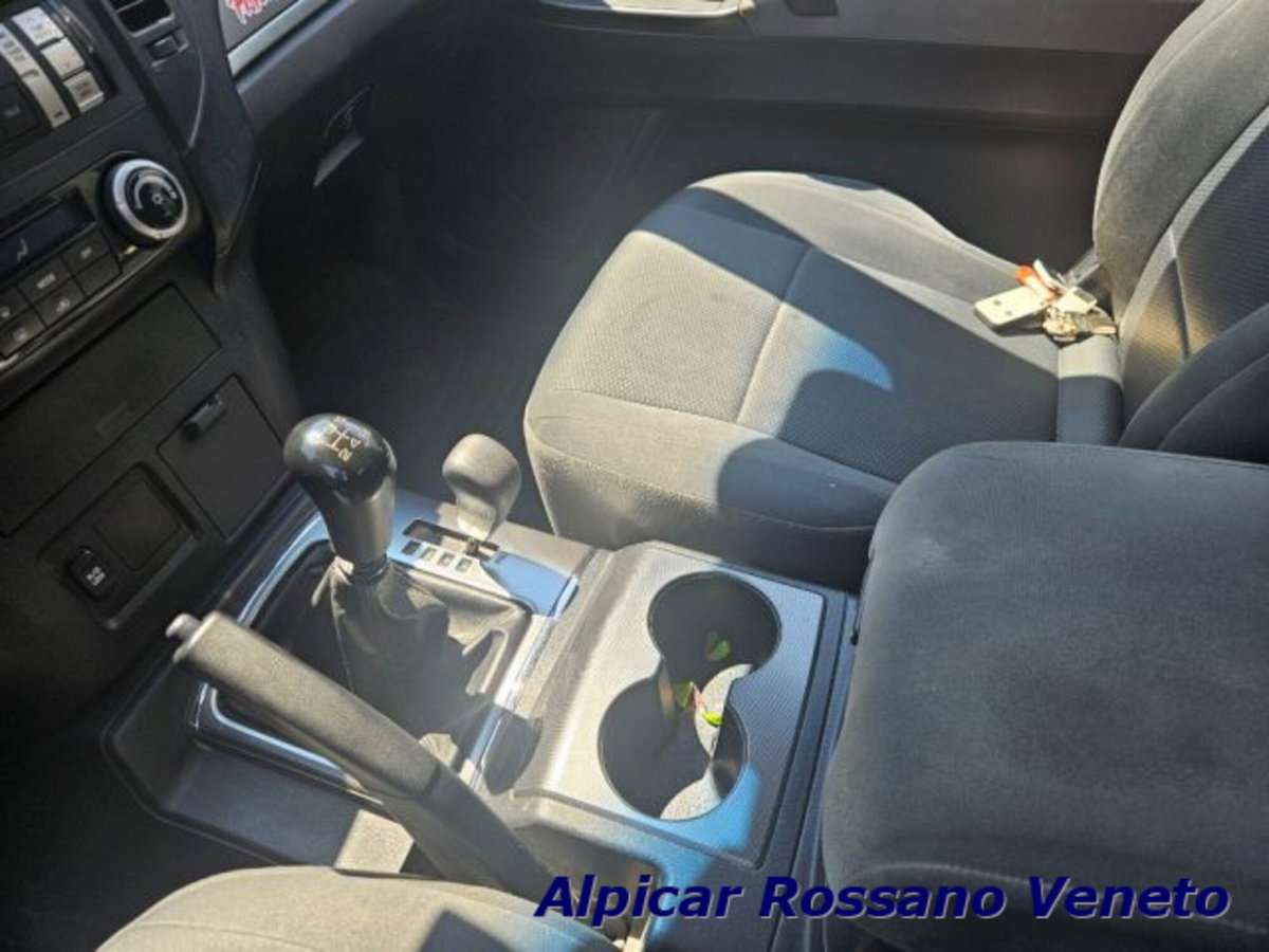 Mitsubishi Pajero 3.2 DI-D 16V 3p. Intense DPF (15)
