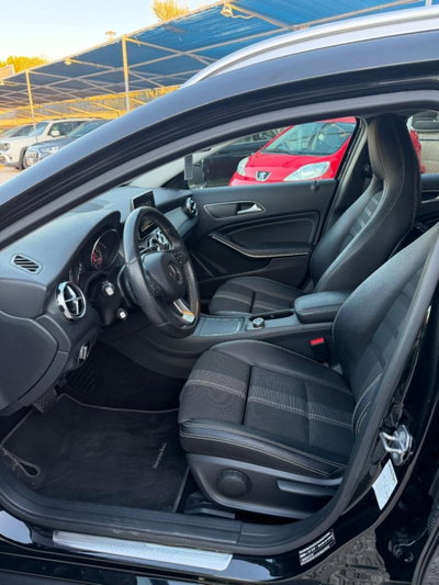 Mercedes-Benz GLA SUV 200 d Automatic Sport (13)