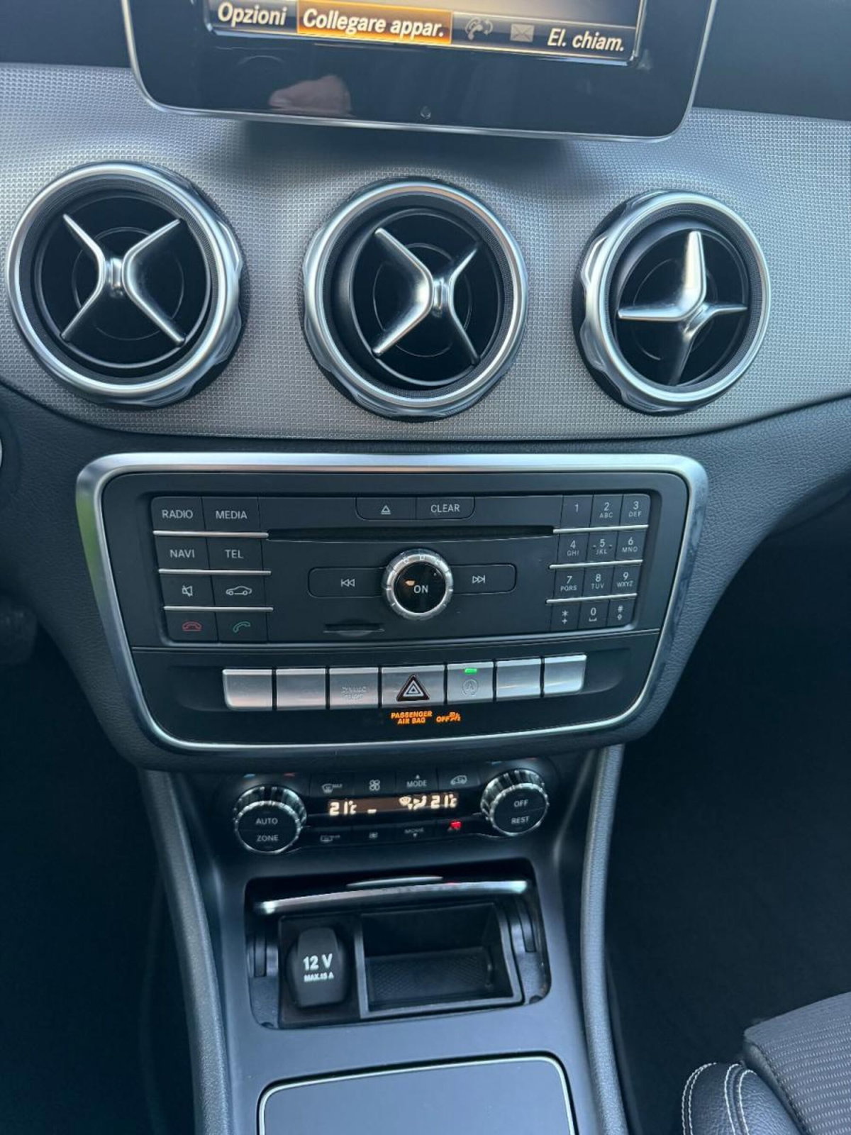 Mercedes-Benz GLA SUV 200 d Automatic Sport (16)