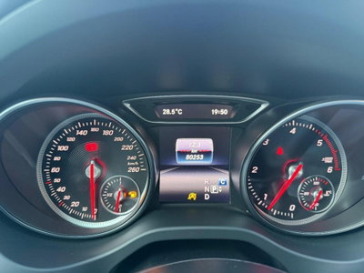 Mercedes-Benz GLA SUV 200 d Automatic Sport (17)