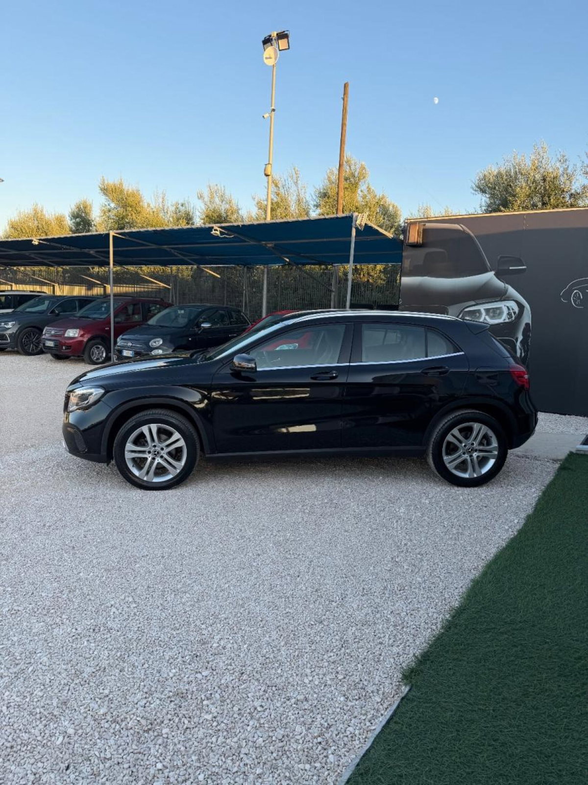 Mercedes-Benz GLA SUV 200 d Automatic Sport (8)