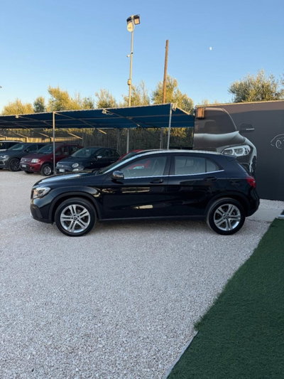 Mercedes-Benz GLA SUV 200 d Automatic Sport (8)