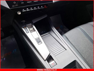 Peugeot 408 1.2 hybrid Allure 136cv e-dsc6 (18)