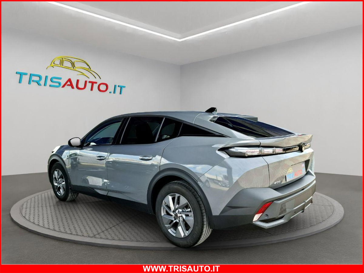 Peugeot 408 1.2 hybrid Allure 136cv e-dsc6 (2)