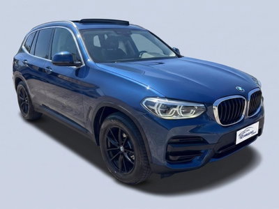 BMW X3 xDrive20d Luxury (2)