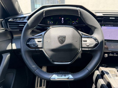 Peugeot 408 58,2 kWh GT (19)