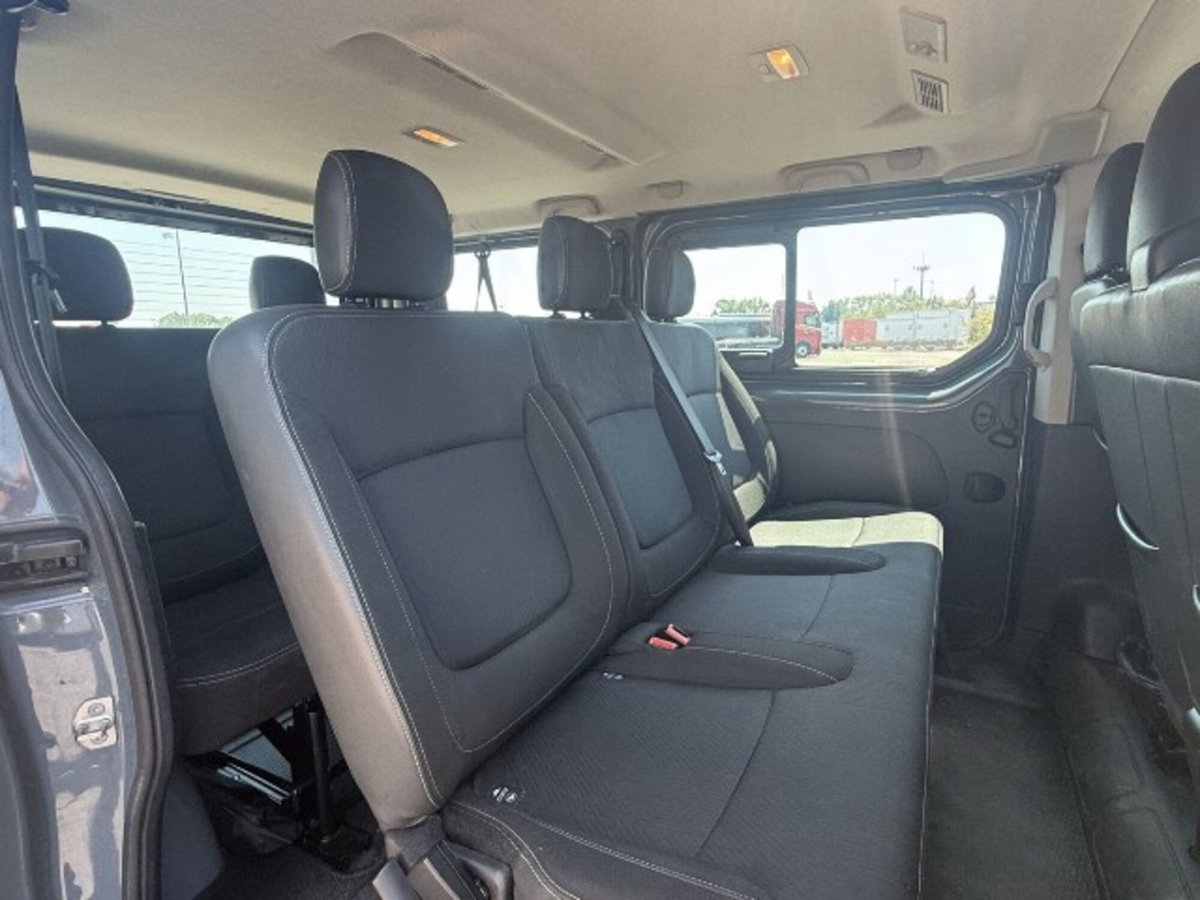 Nissan Primastar bus 2.0 dci 110cv S&S L1H1 Tekna 9p.ti (10)