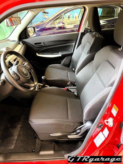 Suzuki Swift 1.2 Hybrid Top (7)