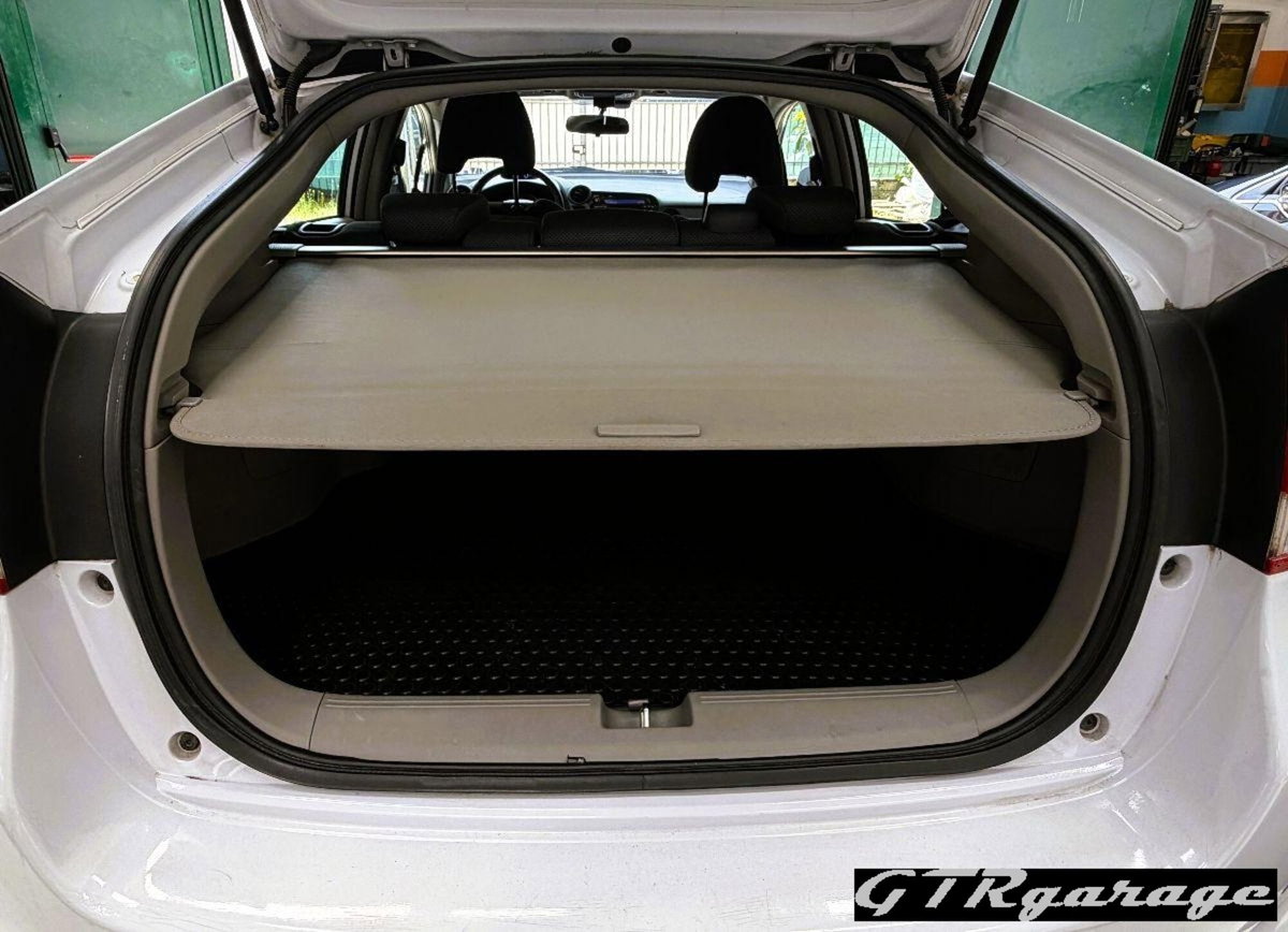 Honda Insight Executive (17)
