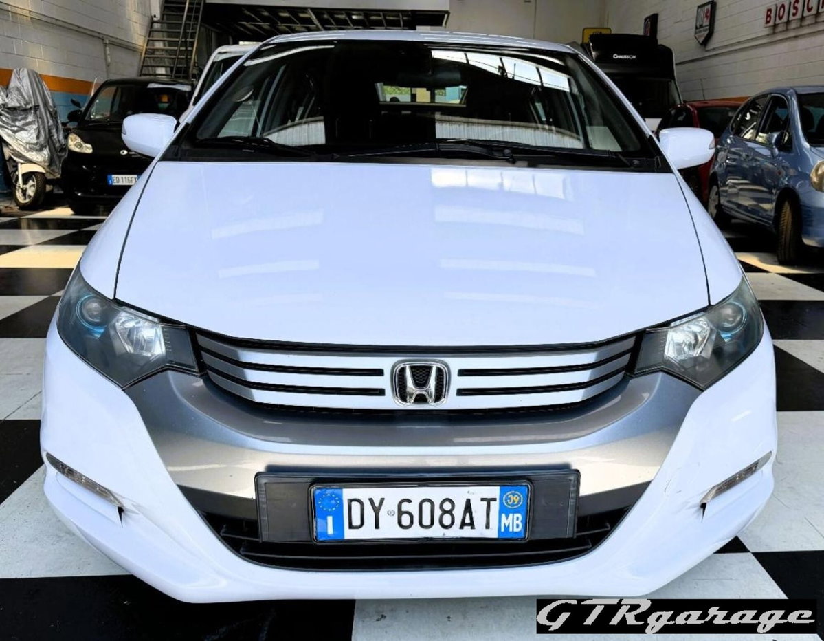 Honda Insight Executive (2)
