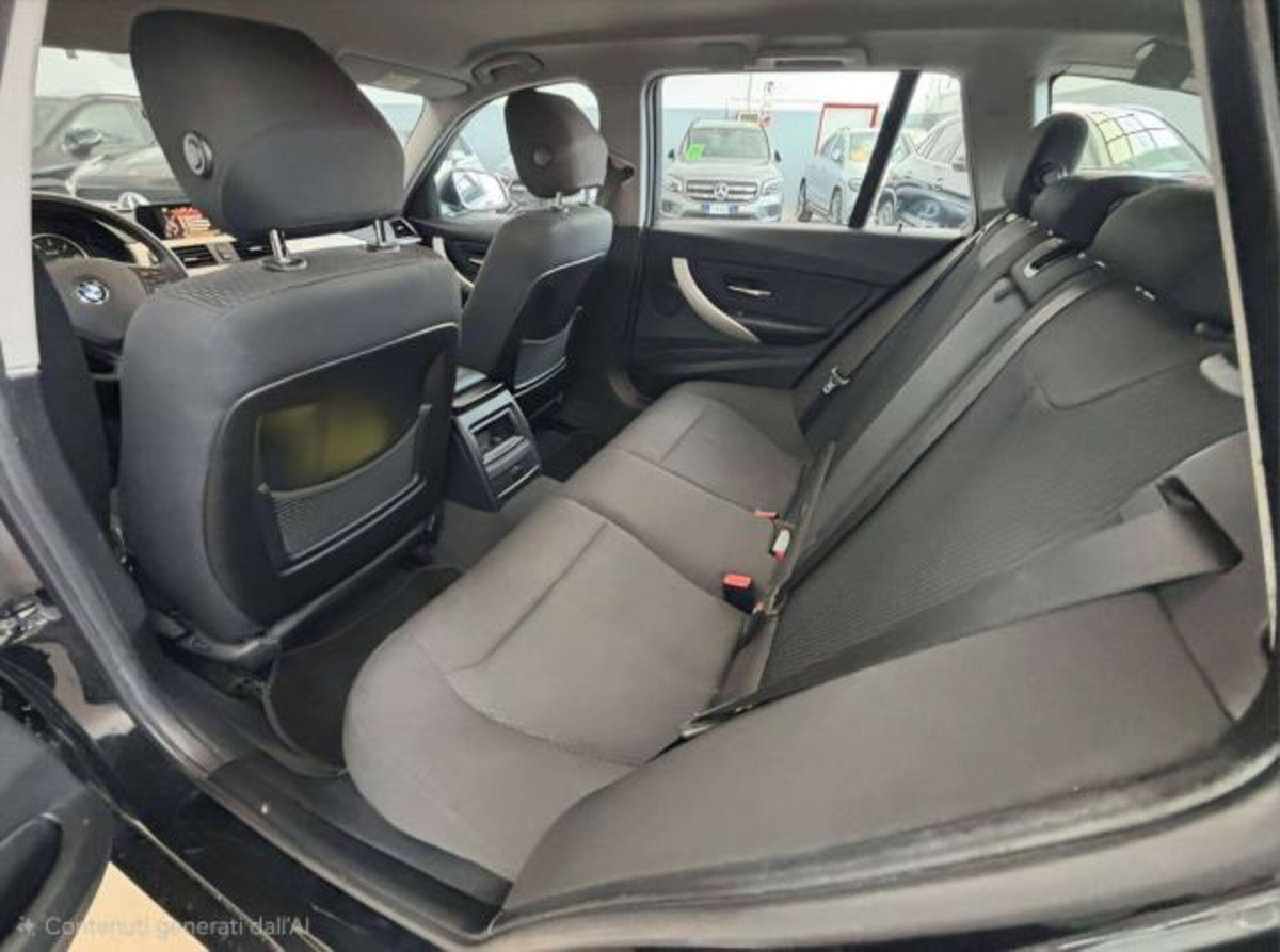 BMW Serie 3 Touring 318d  Business Advantage (9)