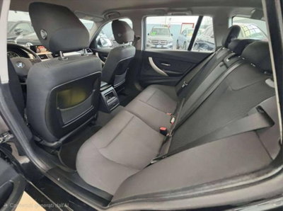 BMW Serie 3 Touring 318d  Business Advantage (9)