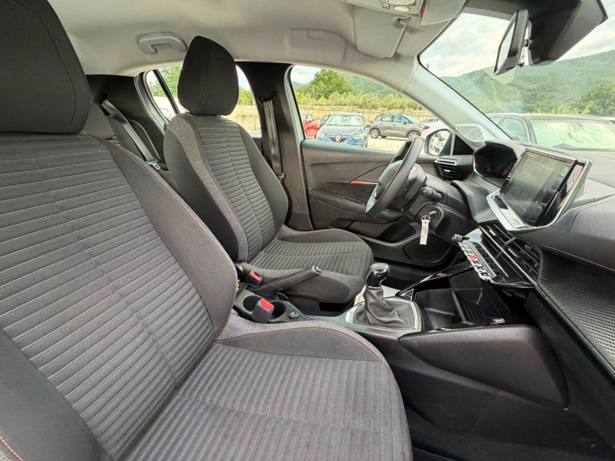 Peugeot 208 PureTech 75 Stop&Start 5 porte Active (8)