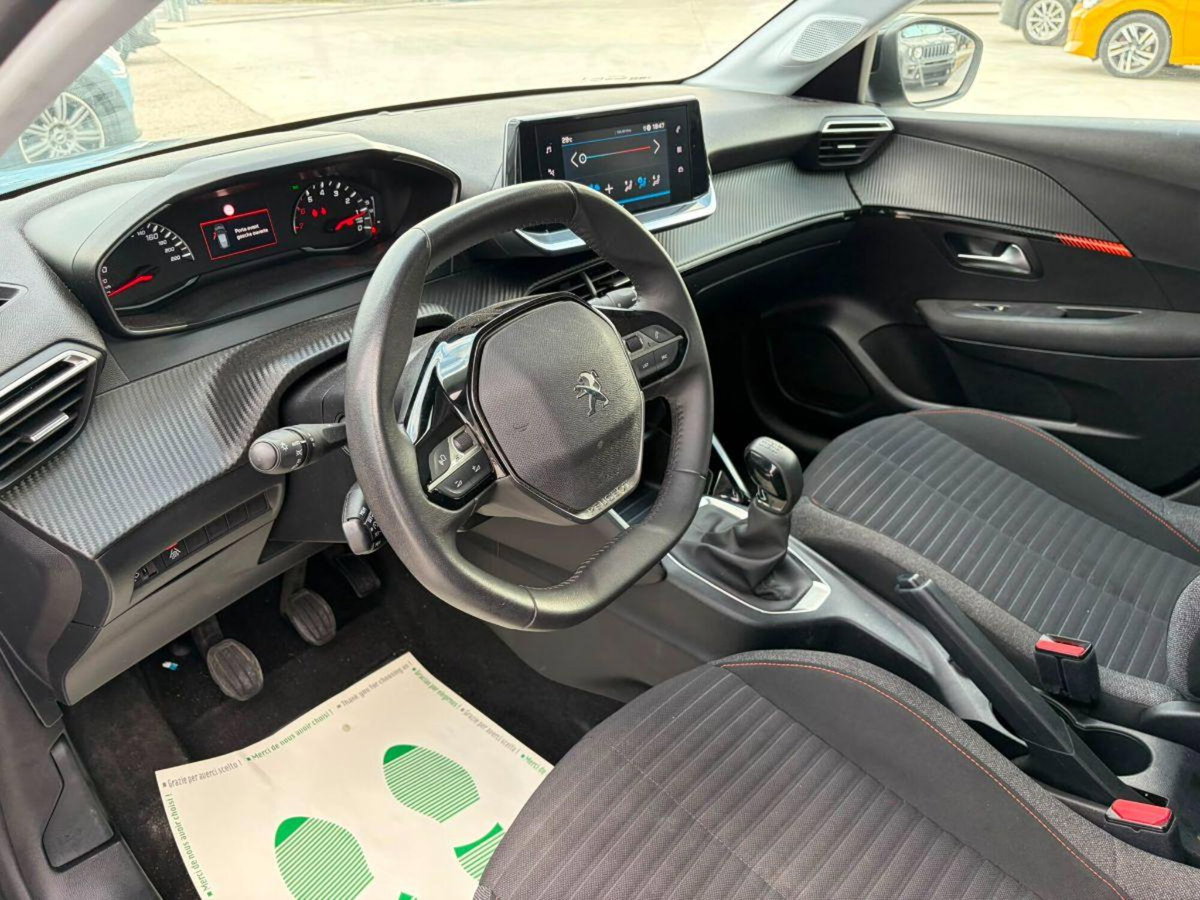 Peugeot 208 PureTech 75 Stop&Start 5 porte Active (9)