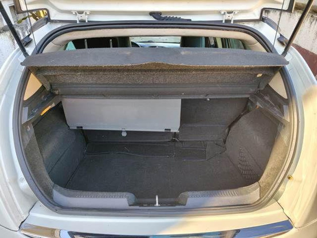 Lancia Delta 1.6 MJT DPF Selectronic Platinum (12)