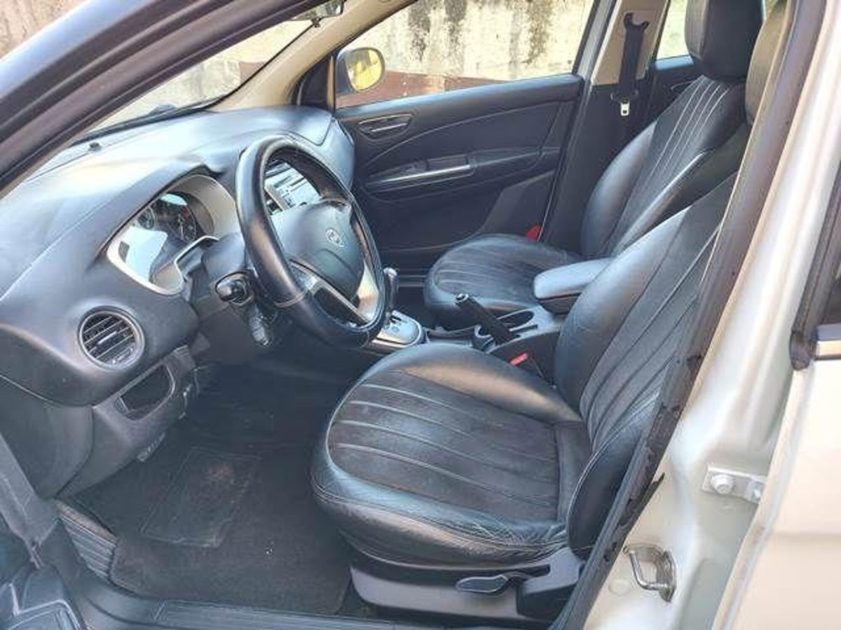 Lancia Delta 1.6 MJT DPF Selectronic Platinum (4)
