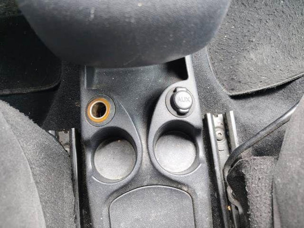 Citroen C3 Picasso 1.6 HDi 90 airdream Ideal (11)