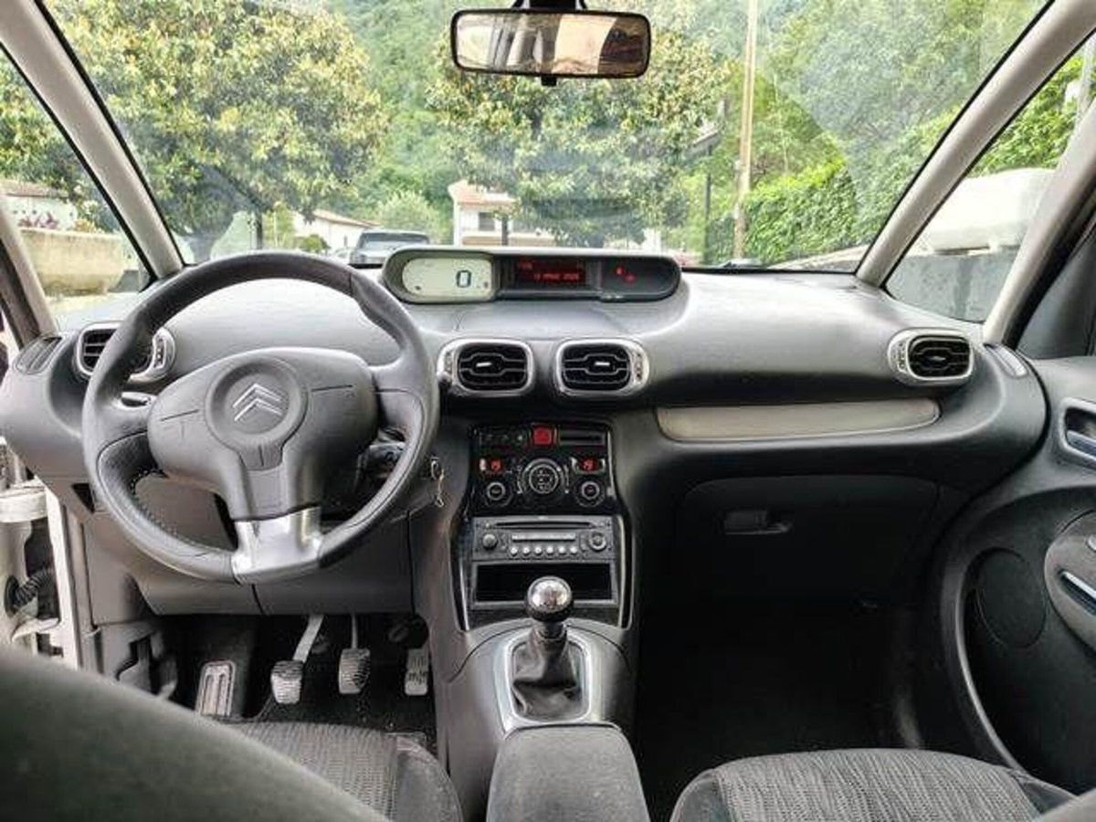 Citroen C3 Picasso 1.6 HDi 90 airdream Ideal (3)