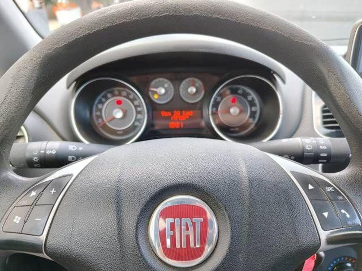 Fiat Punto Evo 1.2 3 porte S&S MyLife (8)