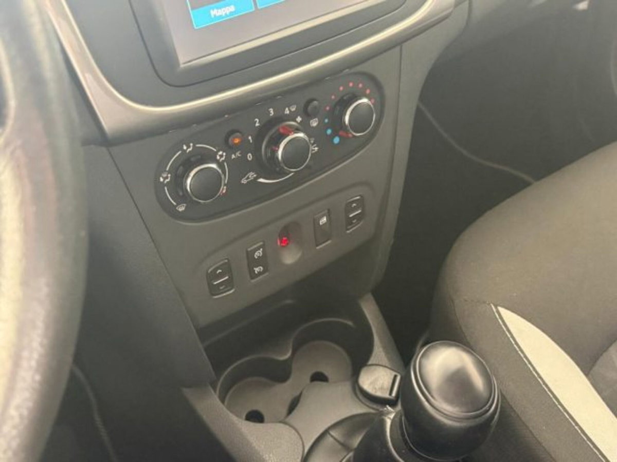 Dacia Sandero Stepway 1.5 dCi 8V 90CV (16)