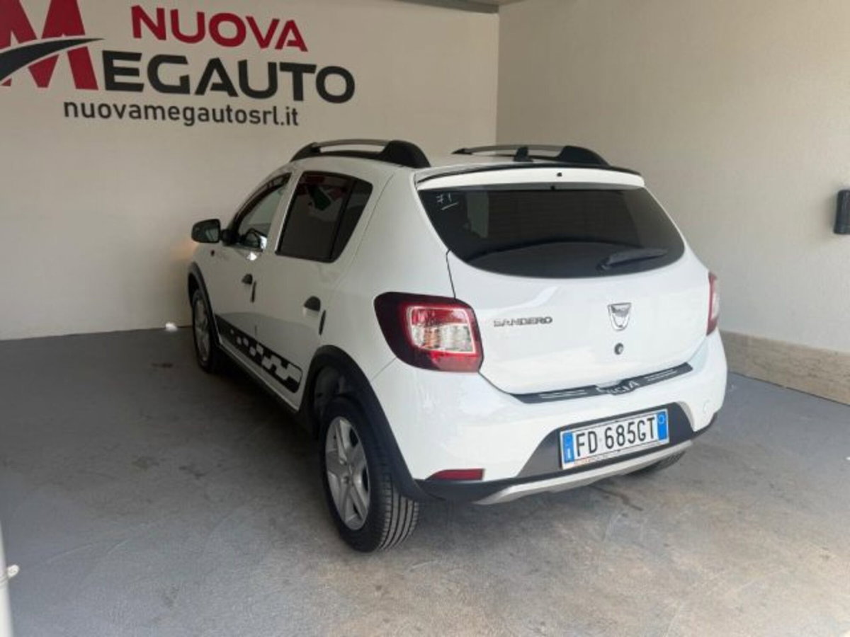 Dacia Sandero Stepway 1.5 dCi 8V 90CV (7)