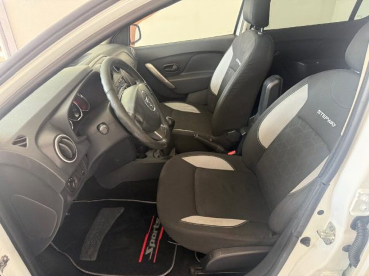 Dacia Sandero Stepway 1.5 dCi 8V 90CV (9)