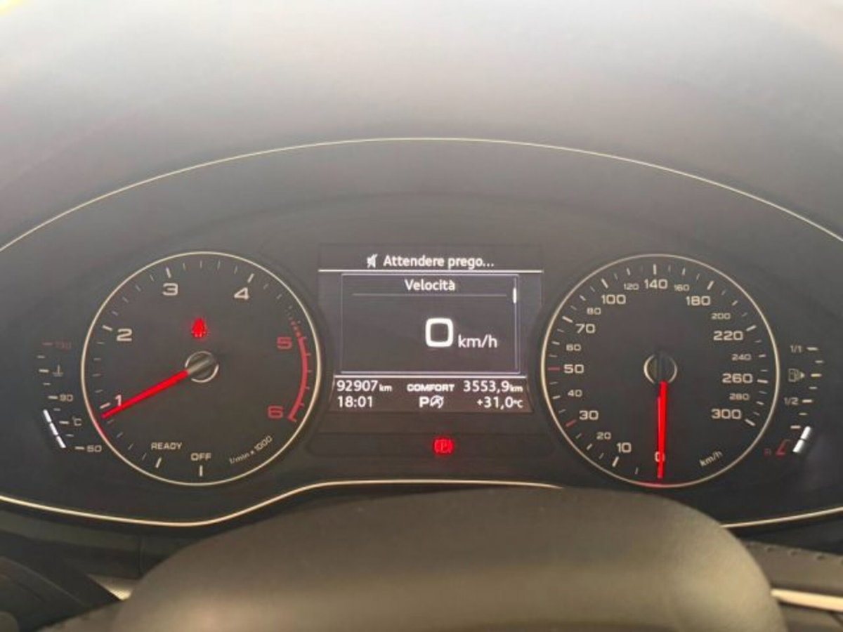 Audi Q5 2.0 TDI 190 CV quattro S tronic Sport (12)