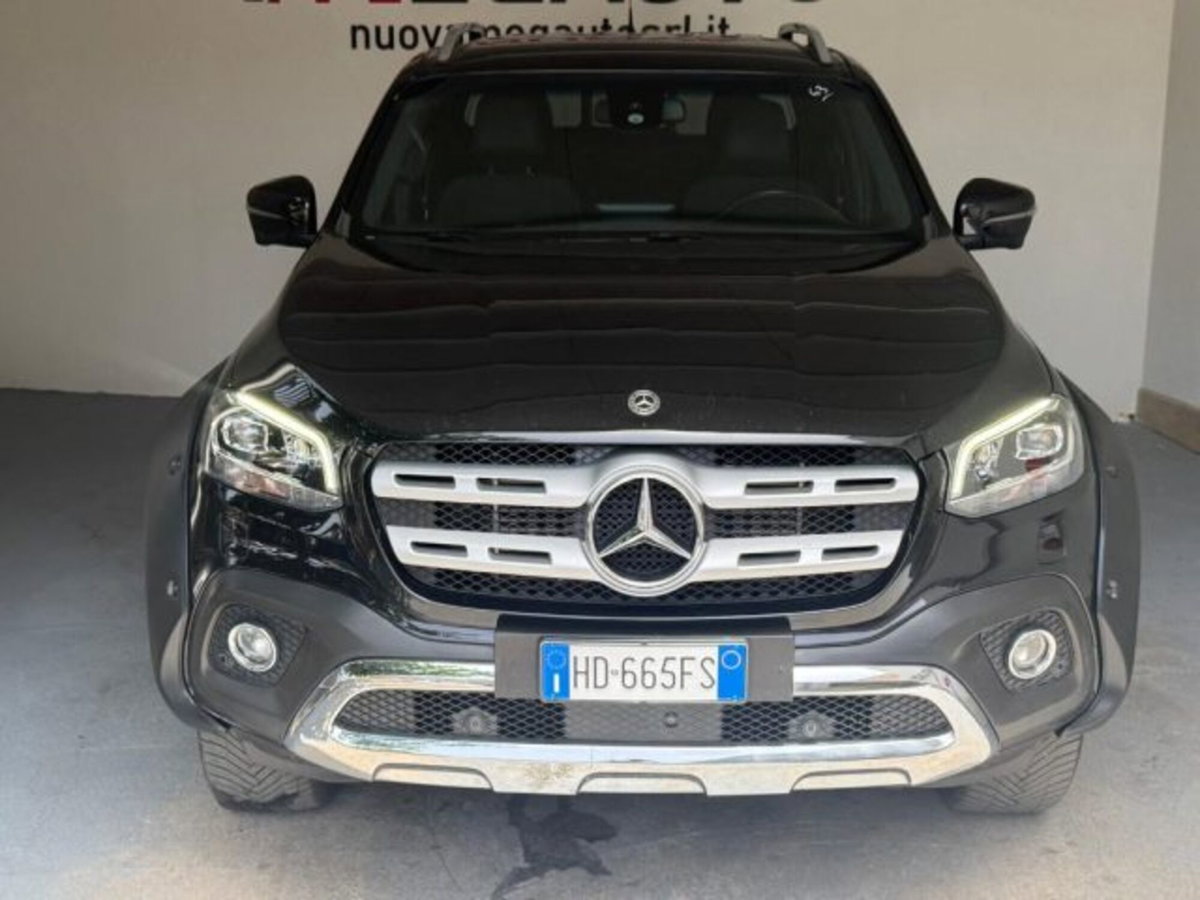 Mercedes-Benz Classe X Pick-up 350 d 4Matic Progressive (3)