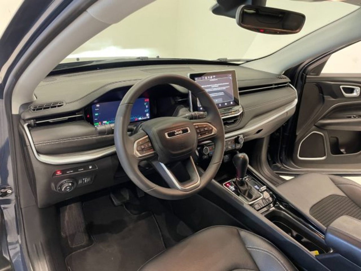 Jeep Compass 1.3 T4 190CV PHEV AT6 4xe Limited (15)
