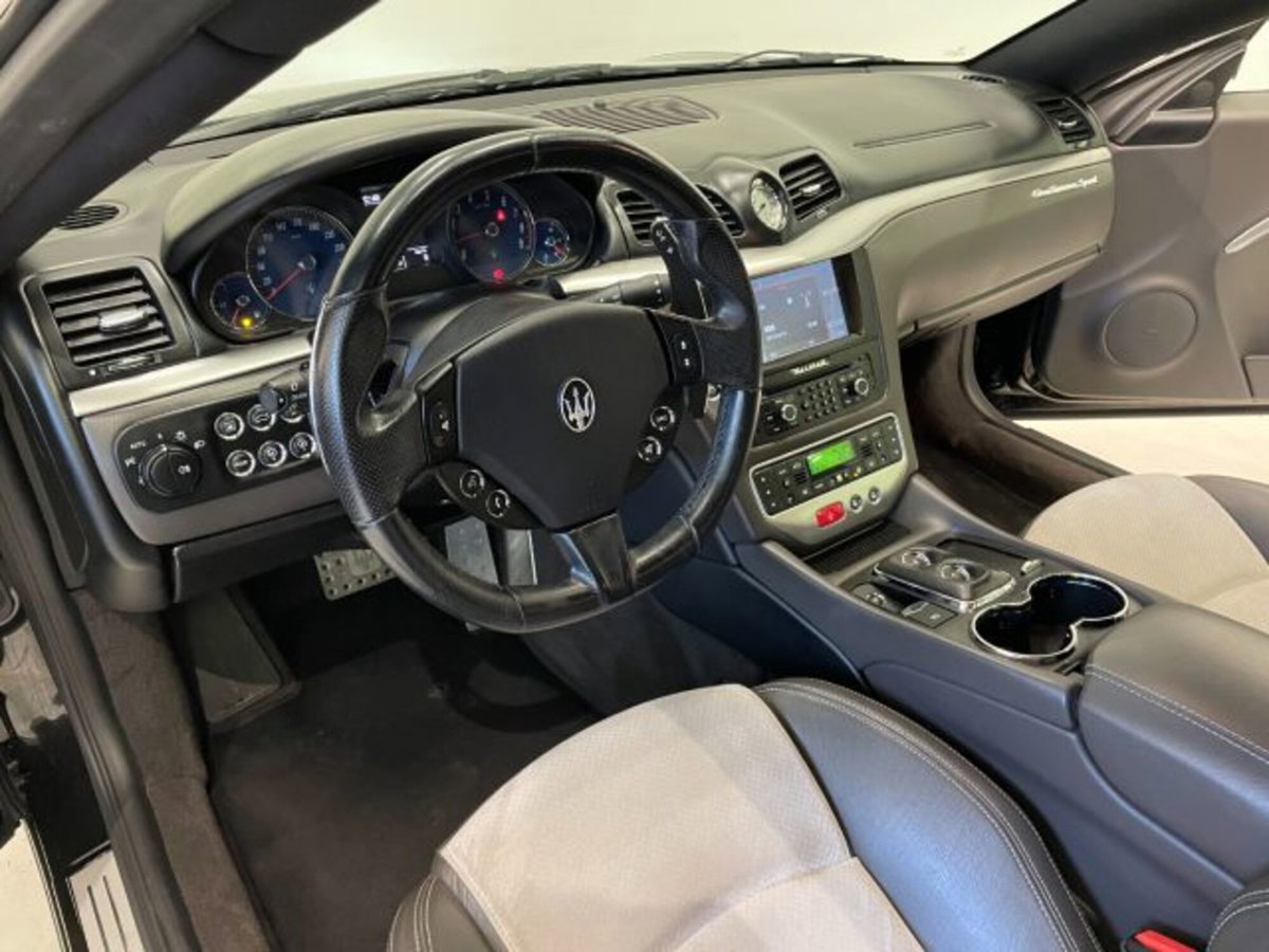Maserati Granturismo GranTurismo 4.7 V8 Sport (15)
