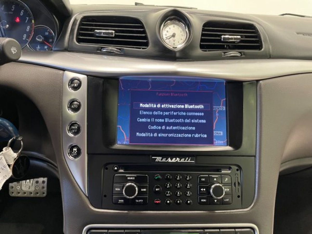 Maserati Granturismo GranTurismo 4.7 V8 Sport (16)
