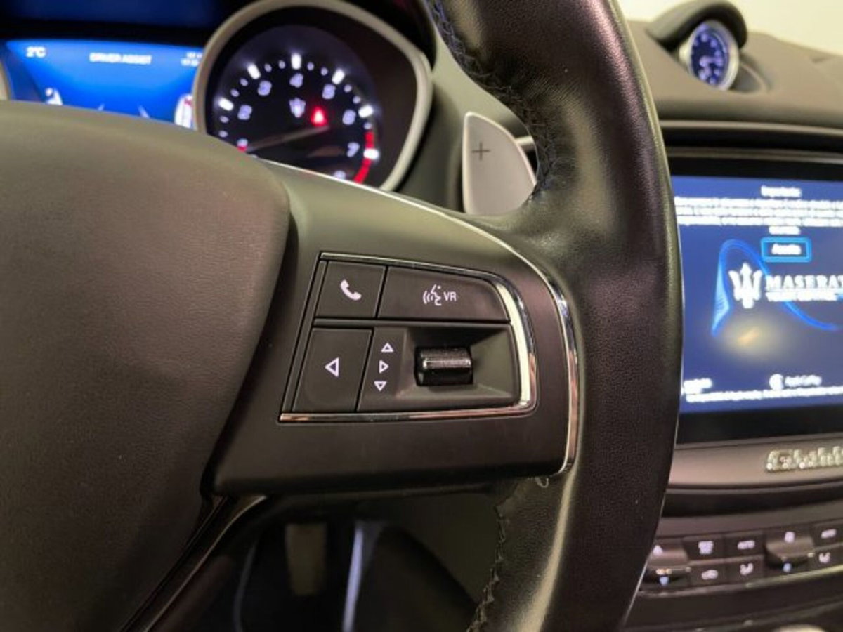 Maserati Ghibli Ghibli V6 Modena (19)