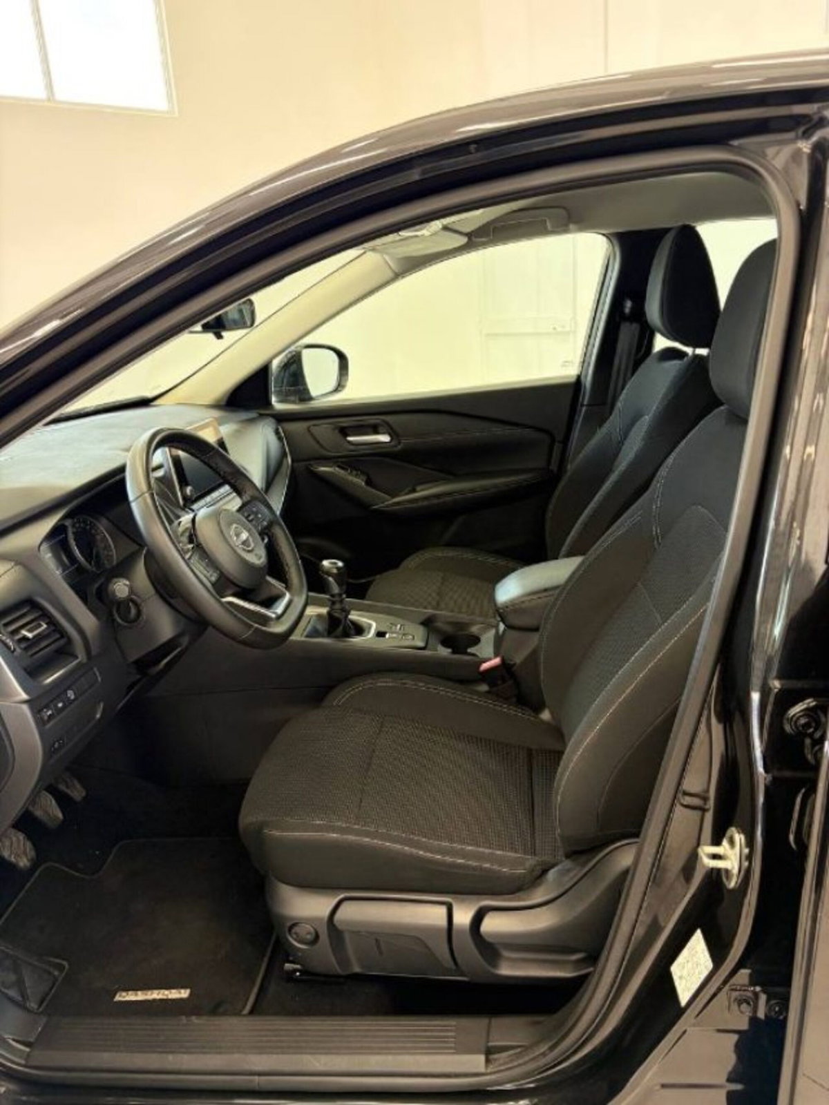 Nissan Qashqai 1.3 mhev Tekna 2wd 140cv (11)