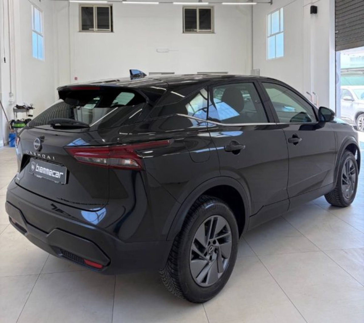 Nissan Qashqai 1.3 mhev Tekna 2wd 140cv (3)