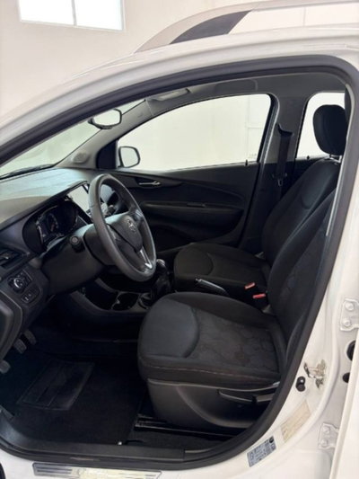 Opel Karl Rocks 1.0 73 CV (9)