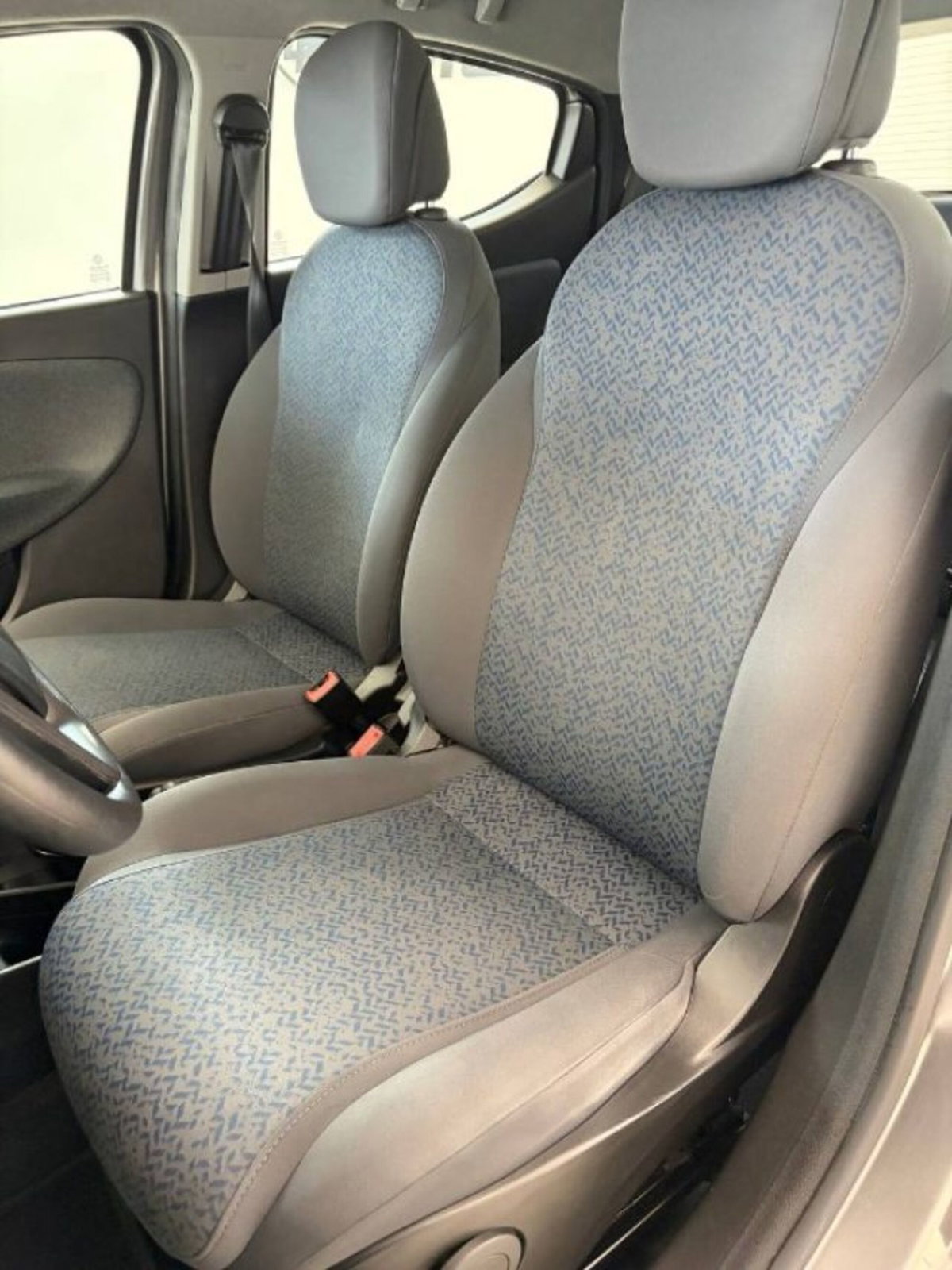 Lancia Ypsilon 1.0 FireFly 5 porte S&S Hybrid Gold Plus (10)