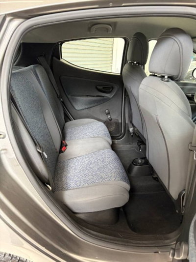 Lancia Ypsilon 1.0 FireFly 5 porte S&S Hybrid Gold Plus (13)