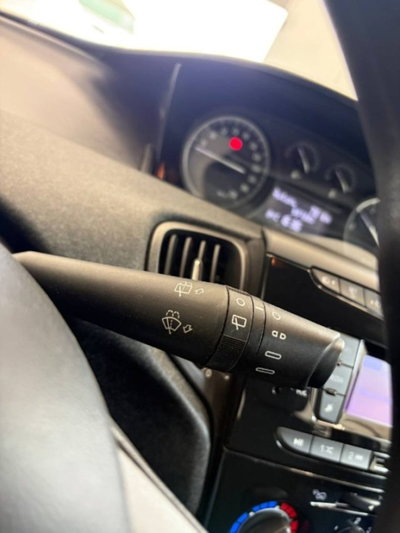 Lancia Ypsilon 1.0 FireFly 5 porte S&S Hybrid Gold Plus (17)