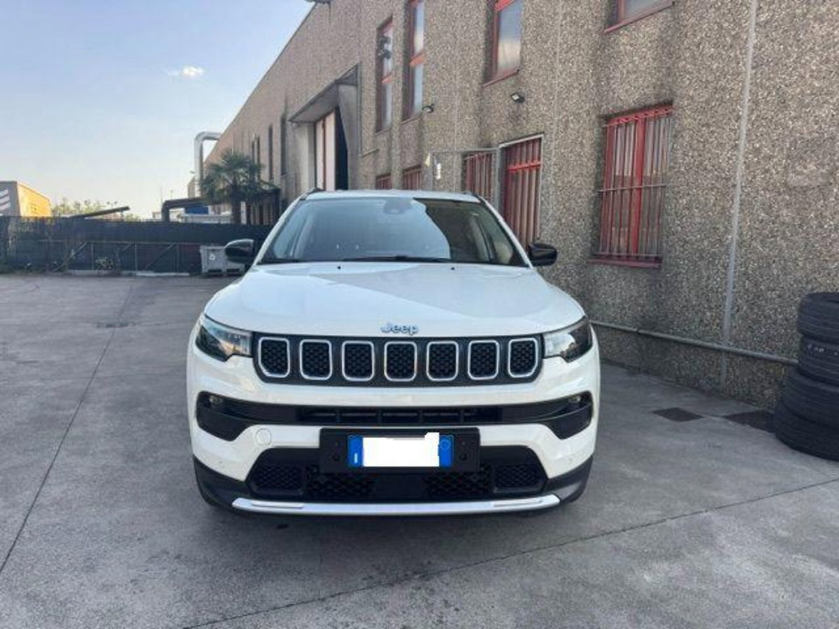 Jeep Compass 1.3 T4 190CV PHEV AT6 4xe Limited (2)