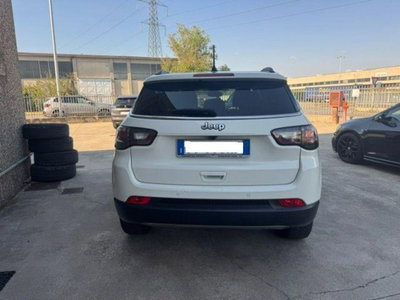 Jeep Compass 1.3 T4 190CV PHEV AT6 4xe Limited (6)